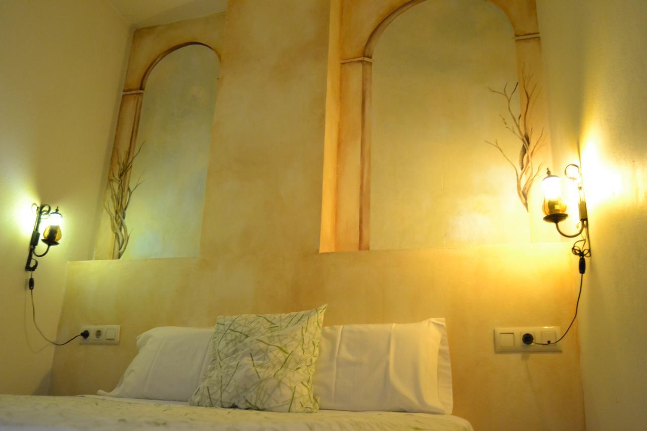 Hostal Toribio Galaroza Zewnętrze zdjęcie
