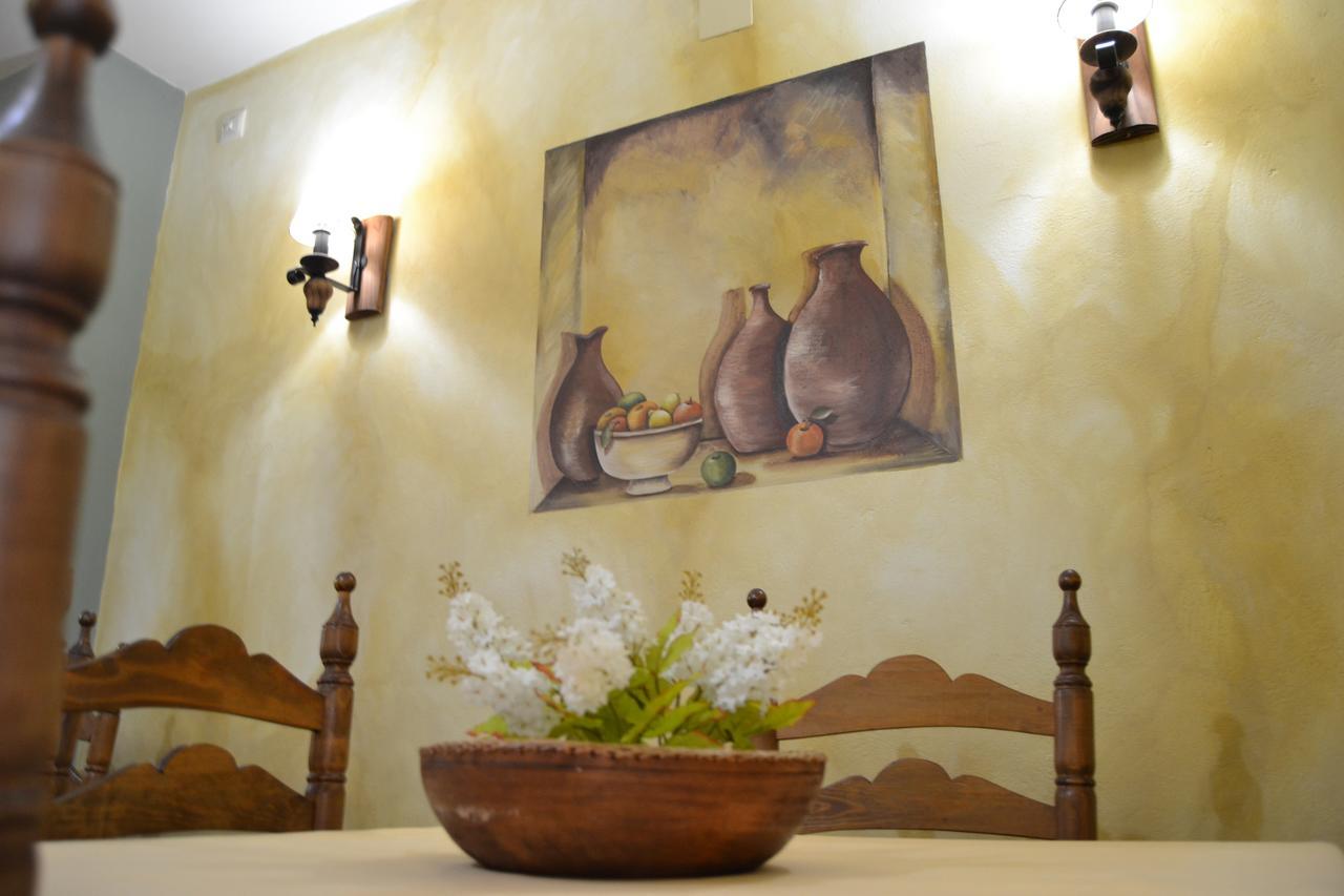 Hostal Toribio Galaroza Zewnętrze zdjęcie